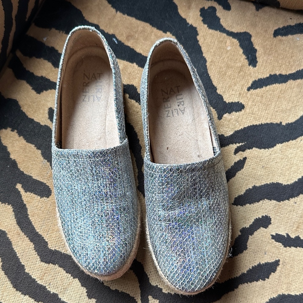 Naturalizer NWOT Glittery Slip-On Shoes